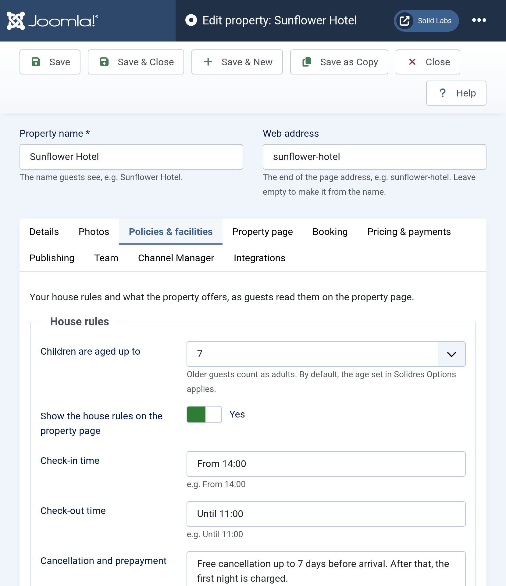 The Policies and facilities tab: the House rules section with the children's age, check-in and check-out times and the cancellation policy